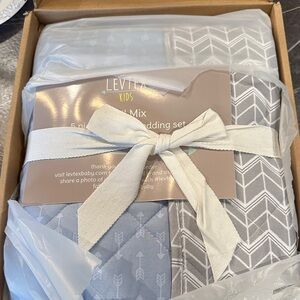 Levtex Kids Gray Arrow Bedding Set
